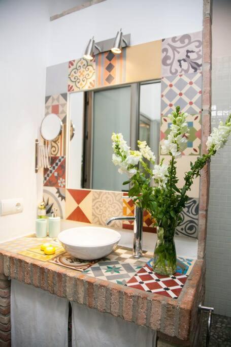Beautiful Silent Apartment Private Parking Seville Ngoại thất bức ảnh